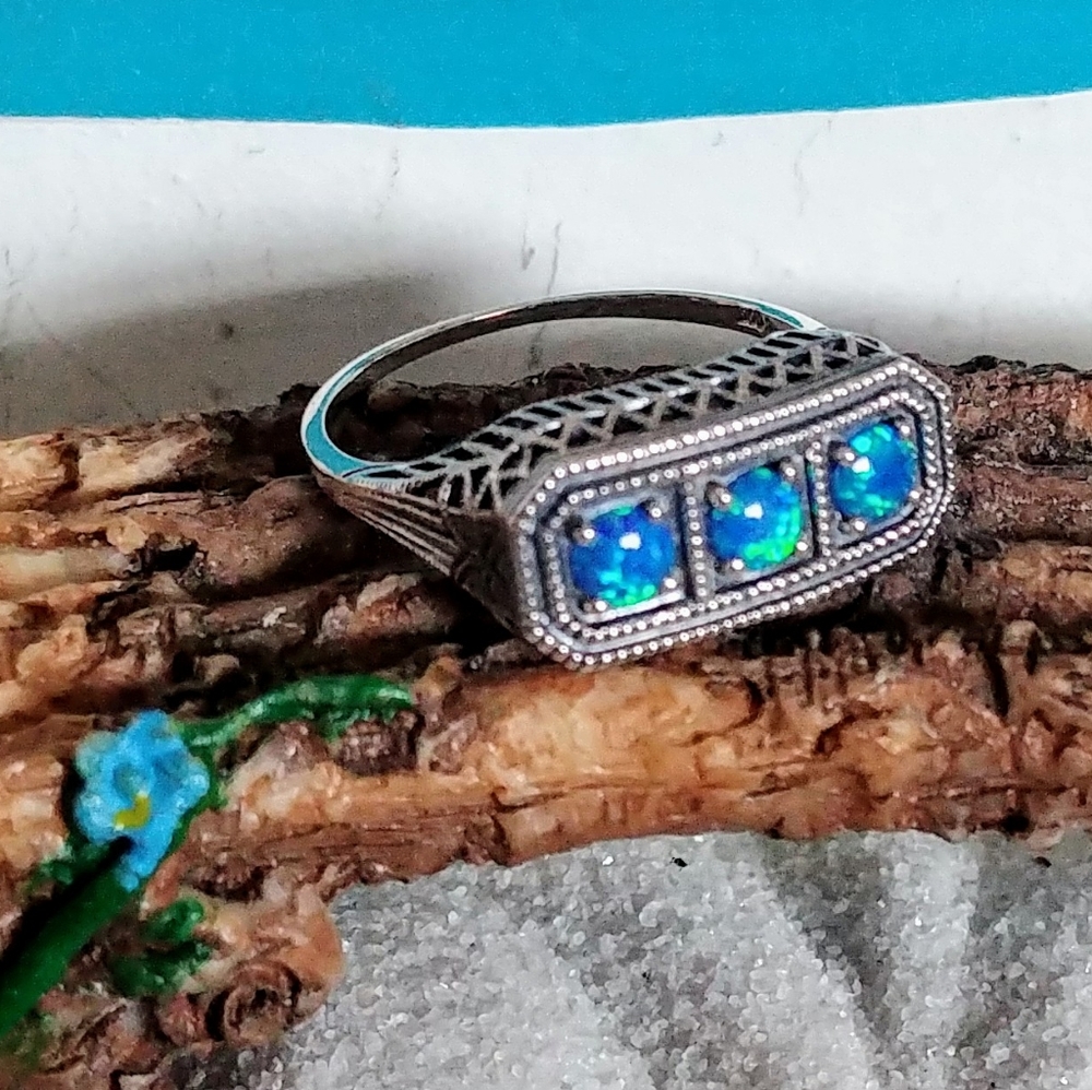 1CT Blue Fire Opal 925 Sterling Silver Art Nouveau